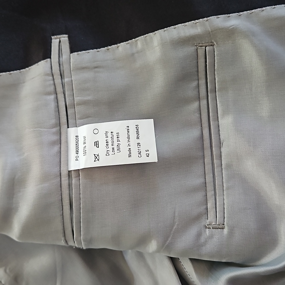 Calvin Klein Blazer - Picture 3 of 4